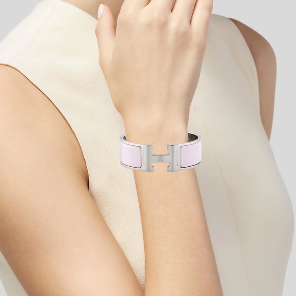 HERMÈS
Clic Clac H Bracelet